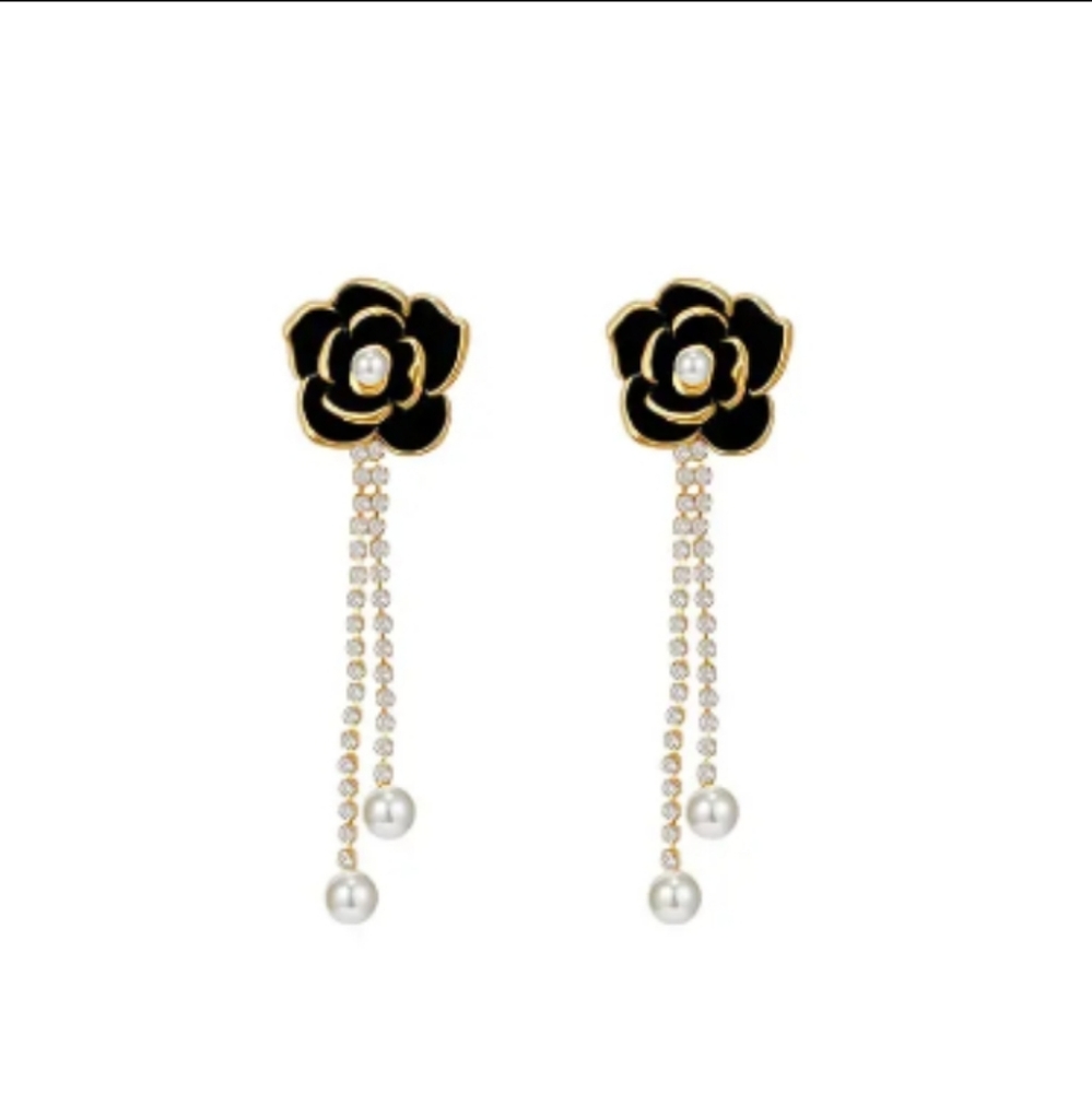 Elegant Flower Earrings